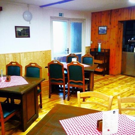 Rekreacni Areal Prihrazy Hotell Zdar  Eksteriør bilde